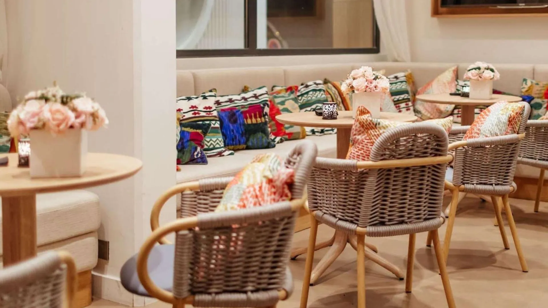 Hotel Croisette Beach Cannes - Mgallery 4*,