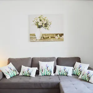 https://bonito-apartamento-junto-al-palacio-de-viana.es-andalucia.com
